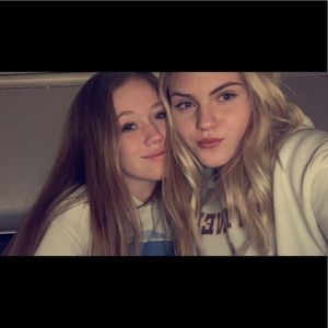 Meet your Posher, Ava